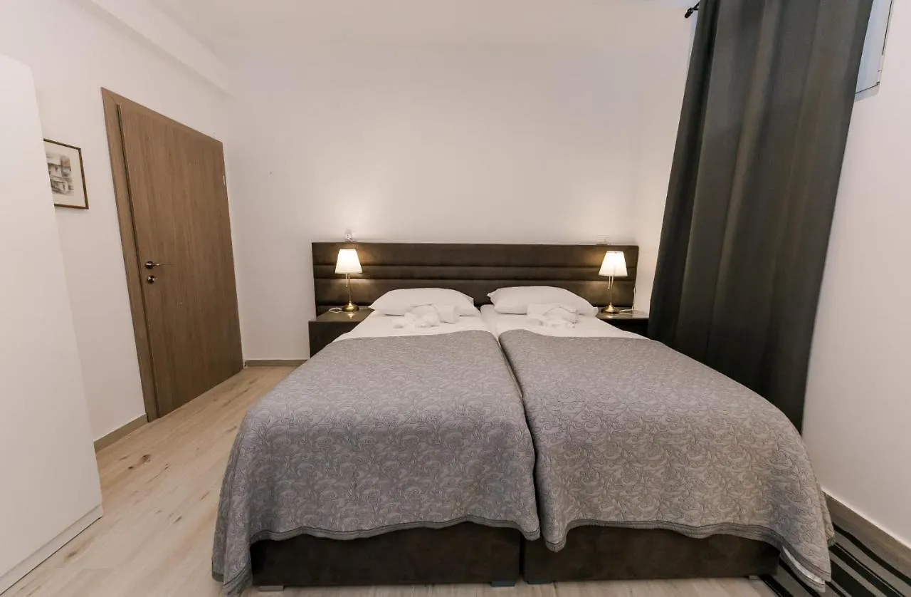 Palomia D Apartment Split