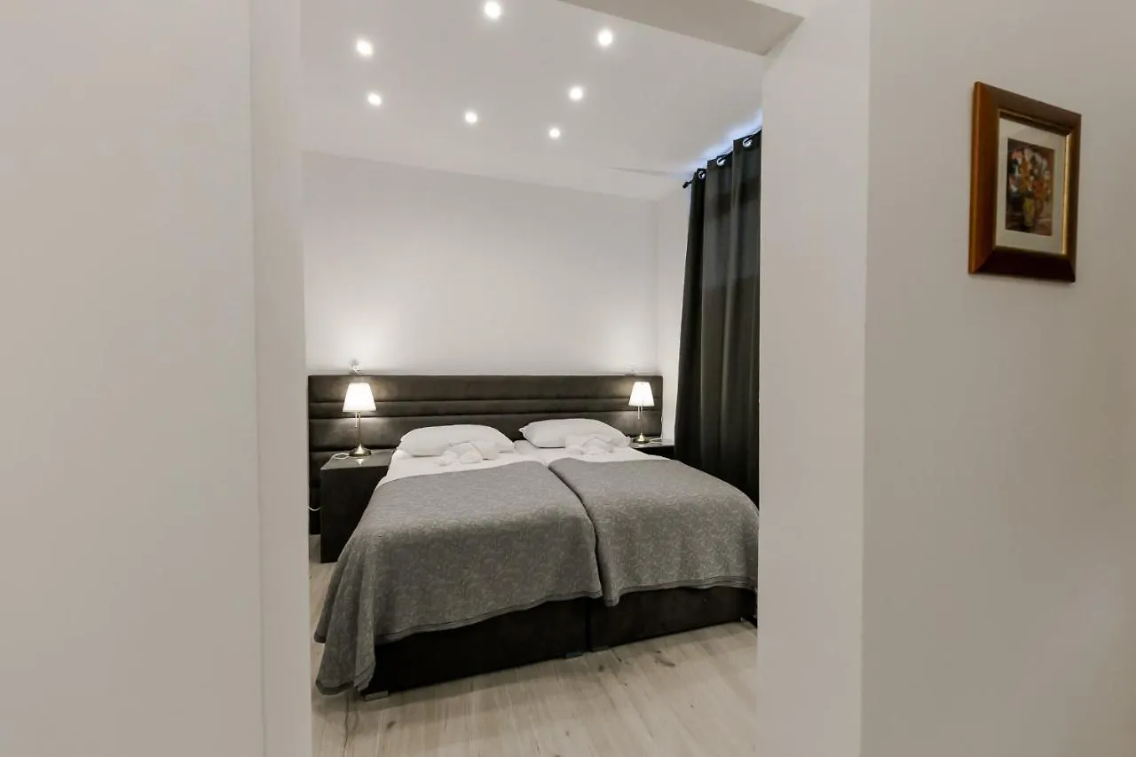 Palomia D Apartment Split
